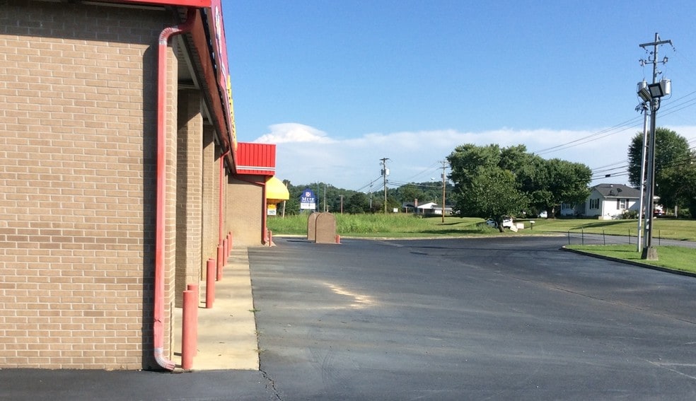 217 Old Gray Station Rd, Gray, TN for sale - Building Photo - Image 2 of 6