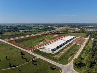 Plus de détails pour 3155 SE 42nd St, West Des Moines, IA - Terrain à vendre