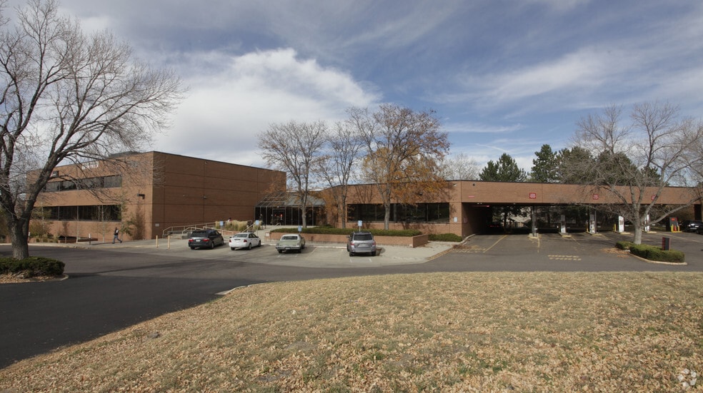 7878 Wadsworth Blvd, Arvada, CO à louer - Photo du bâtiment - Image 3 de 6