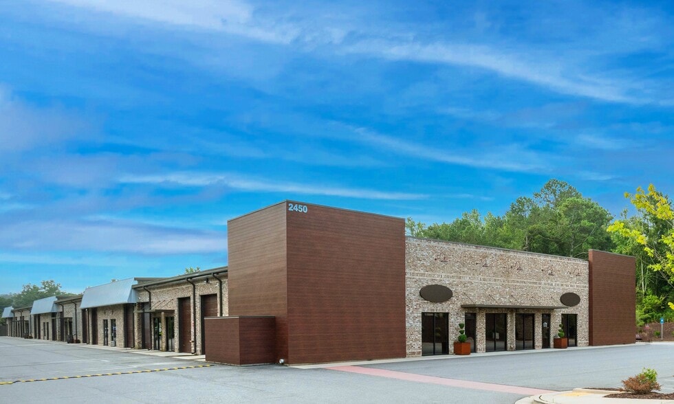 2450 Freedom Pky, Cumming, GA for lease - Primary Photo - Image 1 of 1