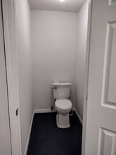 1646 Blaisdale Rd, Richmond, TX for lease Interior Photo- Image 2 of 12