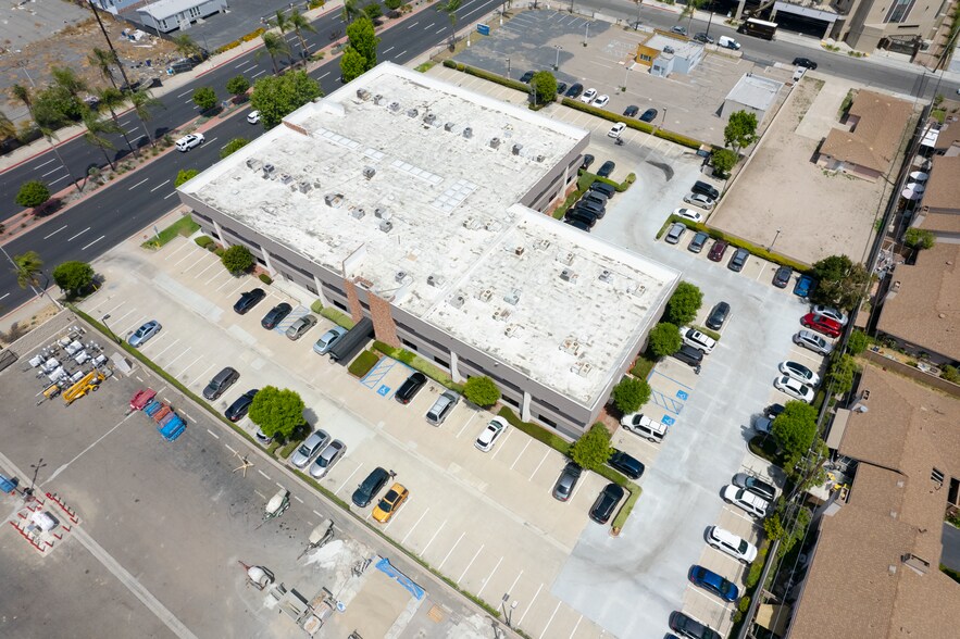 12362 Beach Blvd, Stanton, CA à louer - Aérien - Image 3 de 9