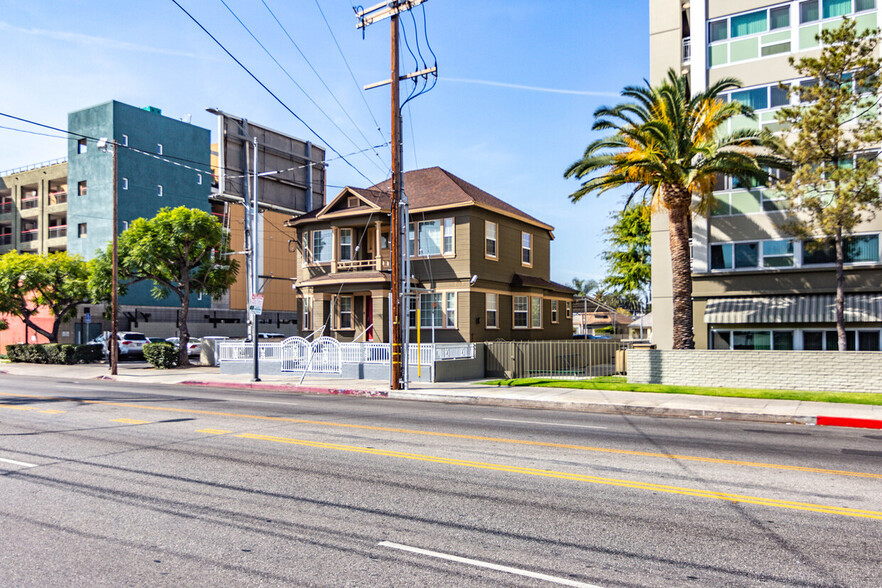 1217 S Vermont Ave, Los Angeles, CA for sale - Primary Photo - Image 1 of 1