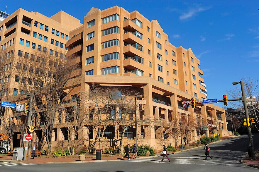 4801 Hampden Ln, Bethesda, MD à vendre - Photo du bâtiment - Image 1 de 1