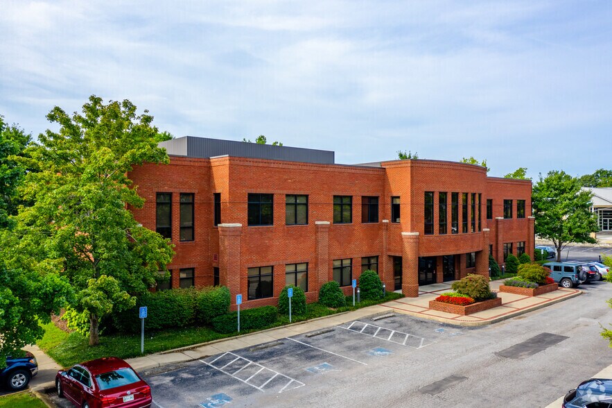 205 Powell Pl, Brentwood, TN à louer - Photo du bâtiment - Image 1 de 7