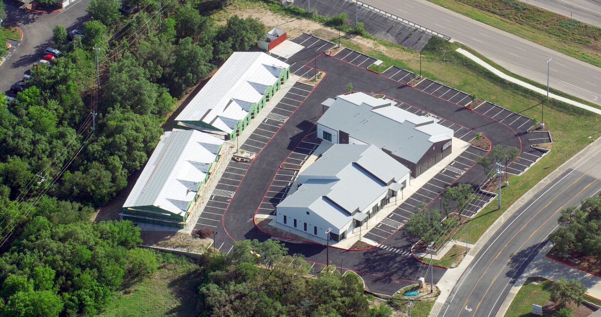 10818 Town Center Dr, San Antonio, TX for lease Building Photo- Image 1 of 9