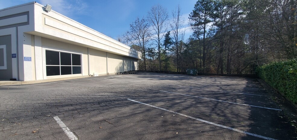 2060 Northlake Pky, Tucker, GA for sale - Building Photo - Image 3 of 9