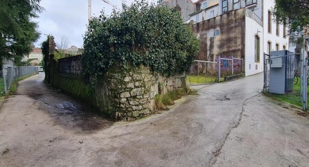 Avenida de Rosalía de Castro, 112, Santiago de Compostela, La Coruna à vendre - Photo du bâtiment - Image 3 de 6