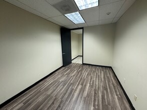 5959 Westheimer Rd, Houston, TX for lease Interior Photo- Image 2 of 2