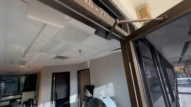 4140 Lemmon Ave, Dallas, TX à louer - Vidéo sur l’inscription commerciale 