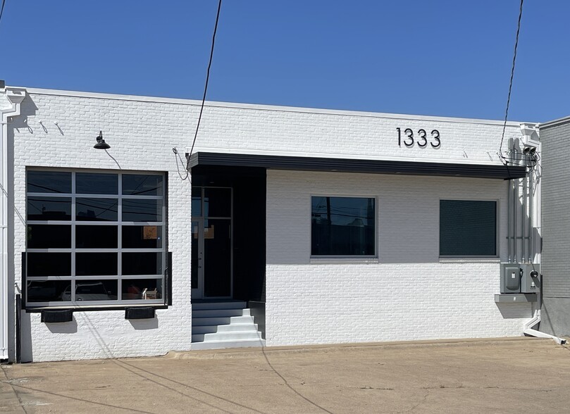 1333 Crampton St, Dallas, TX for sale - Building Photo - Image 2 of 5