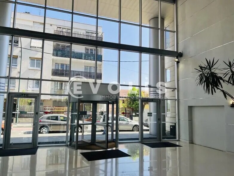 2 Quai Blanqui, Alfortville à louer - Hall d’entrée - Image 3 de 10