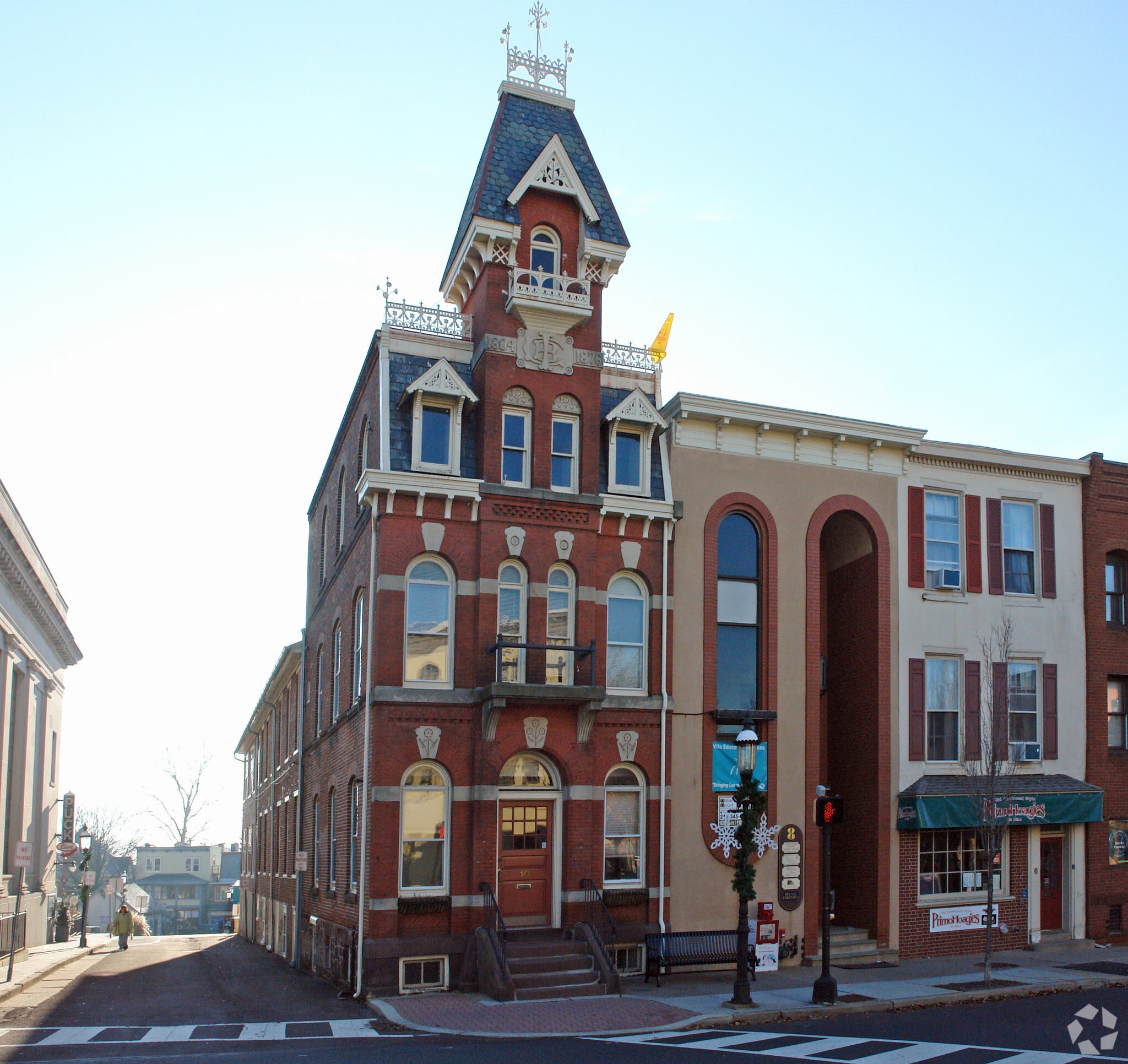 8-10 E Court St, Doylestown, PA for sale Primary Photo- Image 1 of 7
