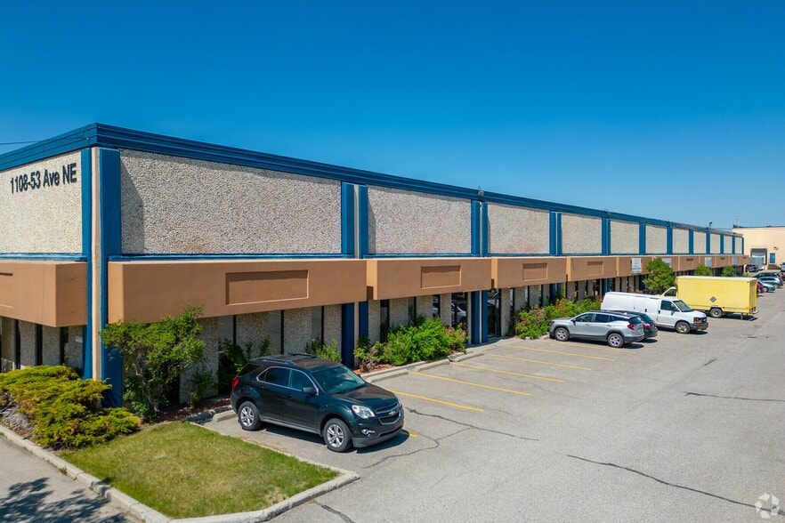 1108 53rd Ave NE, Calgary, AB for lease - Primary Photo - Image 1 of 14
