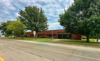 Plus de détails pour 201 Devonshire Dr, Champaign, IL - Bureau à louer