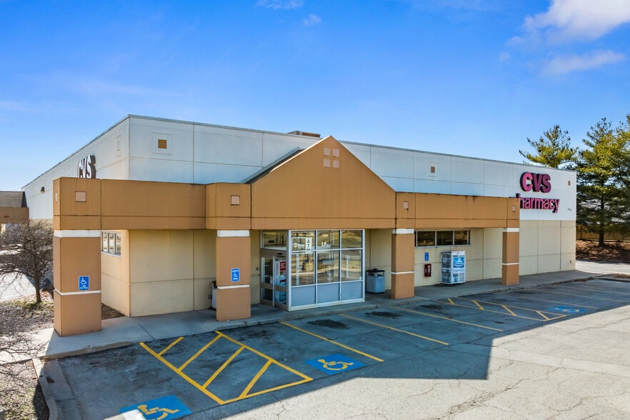 6510 Nieman Rd, Shawnee, KS à vendre - Photo du bâtiment - Image 2 de 5