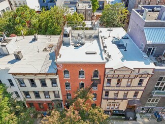 Plus de détails pour 176 Meserole St, Brooklyn, NY - Multi-résidentiel à vendre