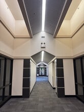 1737 Airport Way S, Seattle, WA for lease Interior Photo- Image 2 of 12