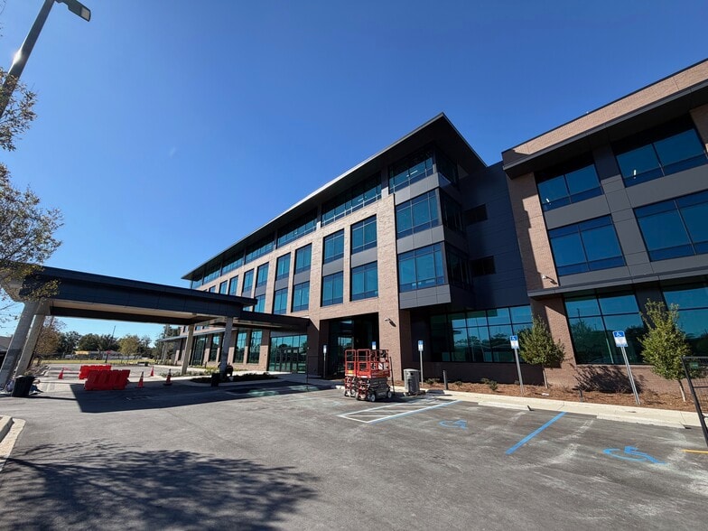 511 Government Ave, Valparaiso, FL for lease - Building Photo - Image 3 of 11