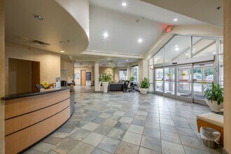 800 Orthopedic Way, Arlington, TX for lease Interior Photo- Image 2 of 6