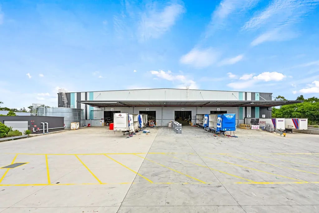 100 Metroplex Place, Wacol for lease Building Photo- Image 1 of 7