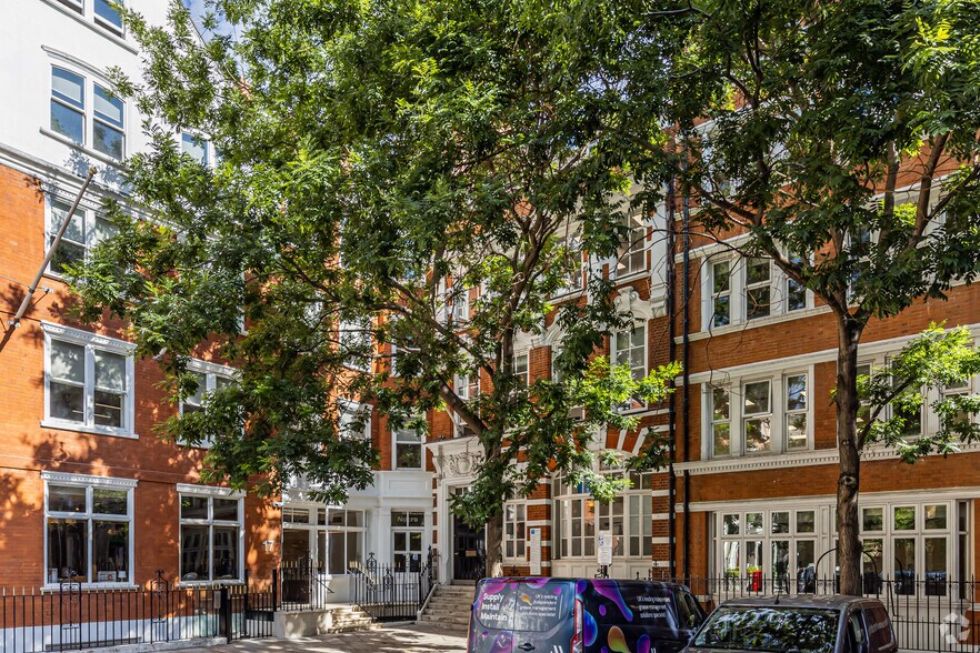 15 Devonshire Sq, Londres à louer - Photo du bâtiment - Image 3 de 4
