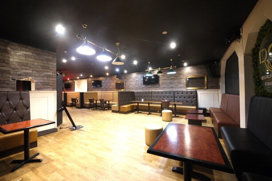 Leytonstone Rd, Londres à louer - Photo du bâtiment - Image 3 de 16