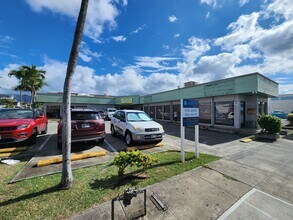 2070 N King St, Honolulu, HI for lease Building Photo- Image 1 of 6