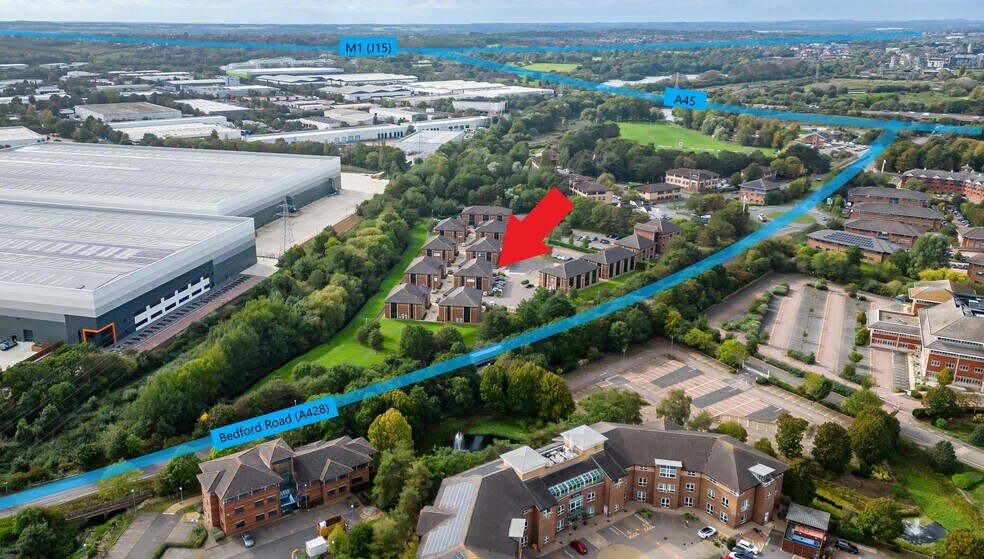 24-26 Queensbridge, Northampton for lease - Building Photo - Image 2 of 19