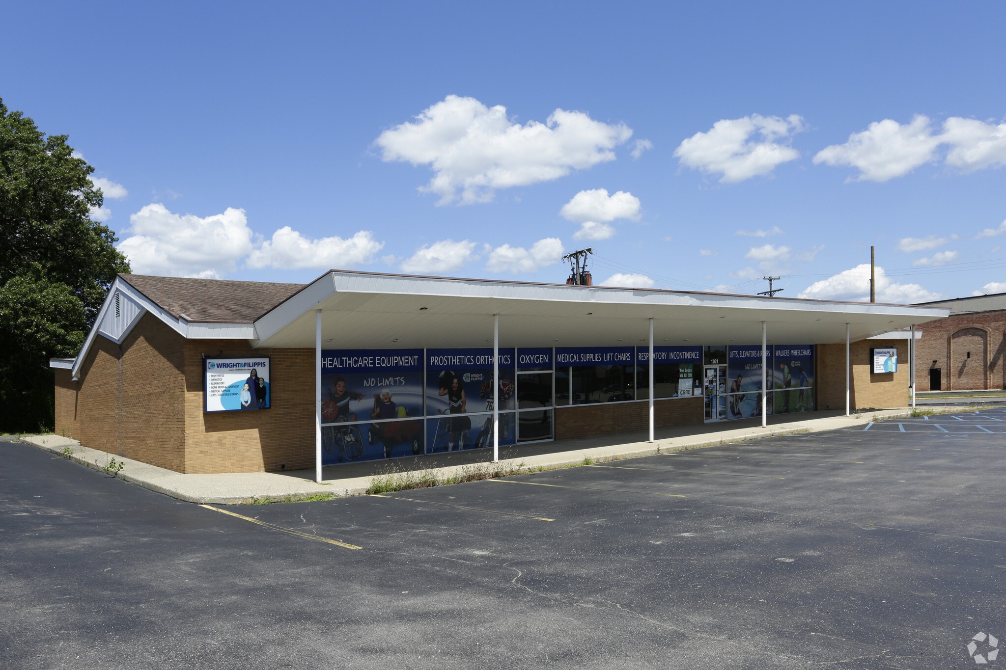 1021 28th St SW, Grand Rapids, MI for lease Building Photo- Image 1 of 3