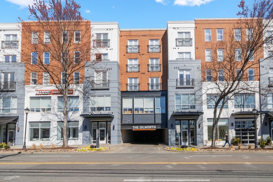 1315 East Blvd, Charlotte, NC for sale - Building Photo - Image 3 of 17