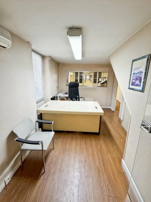 Commerce de détail dans Marseille à vendre Photo intérieure- Image 1 de 10