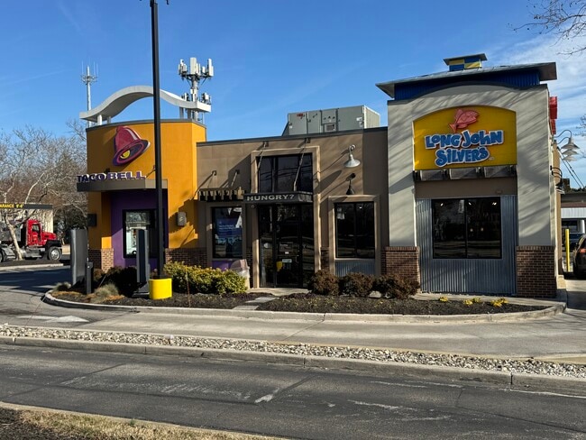 Plus de détails pour 5503-5519 Ritchie Hwy, Brooklyn, MD - Bureau/Commerce de détail, Commerce de détail à louer