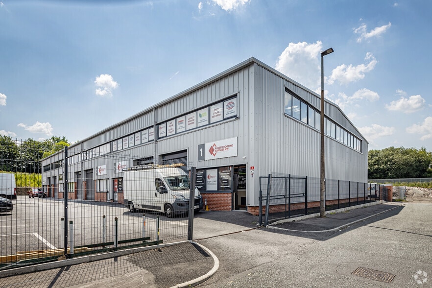 Gladstone St, Blackburn for lease - Building Photo - Image 2 of 3