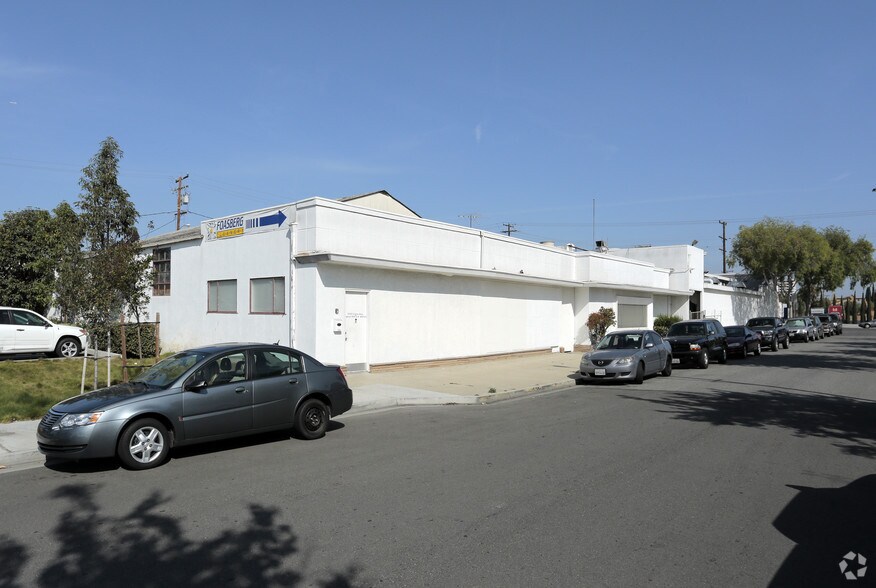 640 E Wardlow Rd, Long Beach, CA à louer - Photo du bâtiment - Image 2 de 3