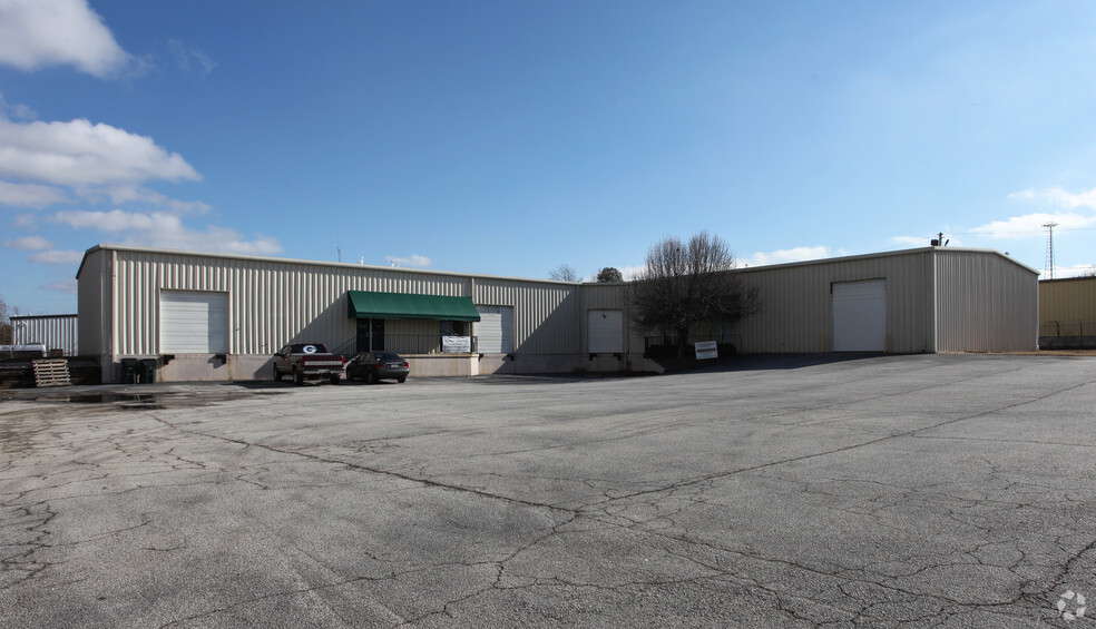 58k SF Value-Add Industrial Conyers, GA portefeuille de 7 propriétés à vendre sur LoopNet.ca - Photo principale - Image 3 de 7