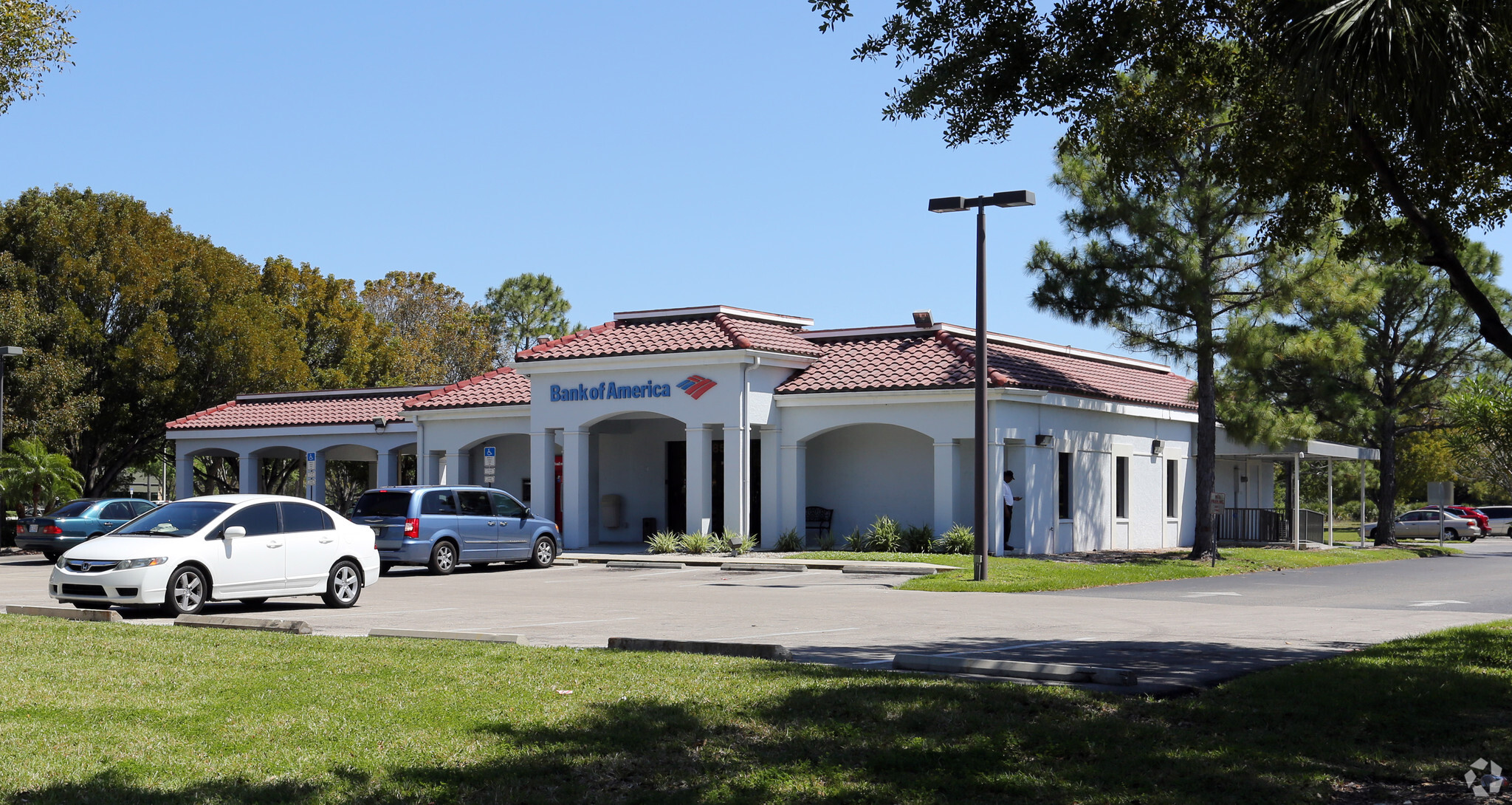 2850 Winkler Ave, Fort Myers, FL for sale Primary Photo- Image 1 of 1