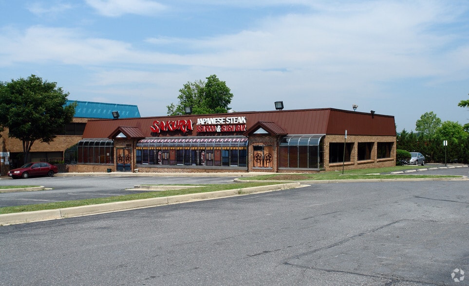 Contee Station portfolio of 5 properties for sale on LoopNet.ca - Primary Photo - Image 2 of 5