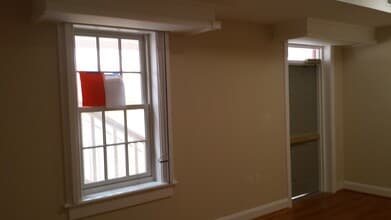 116 W Washington St, Middleburg, VA à louer Photo intérieure- Image 2 de 4