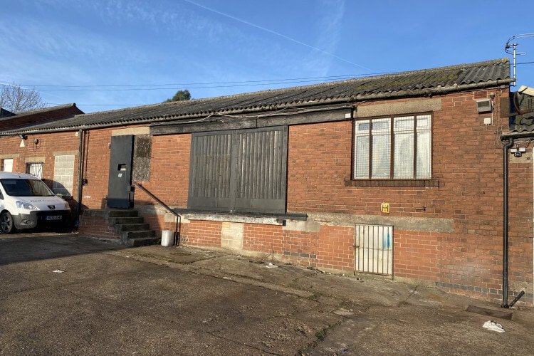 Kirkland Ave, Mansfield for sale - Building Photo - Image 2 of 9