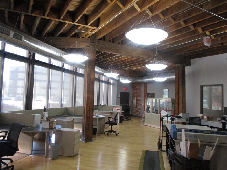 614 N 11th St, Saint Louis, MO à vendre - Photo intérieure - Image 3 de 12