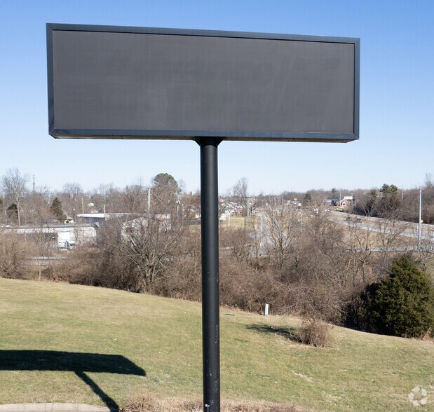 294 Market Place Dr, Louisville, KY à louer - Autre - Image 2 de 8