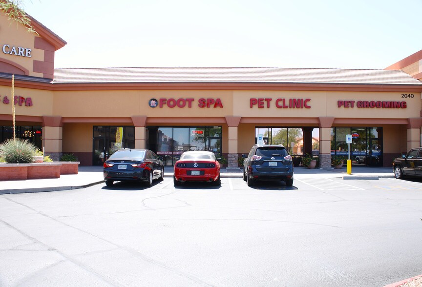 2010-2040 S Alma School Rd, Chandler, AZ à louer - Photo du bâtiment - Image 3 de 6