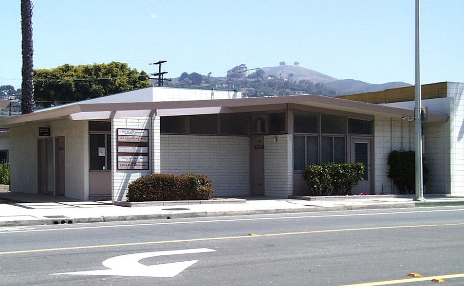 2941-2969 Loma Vista Rd, Ventura, CA for lease - Building Photo - Image 2 of 7