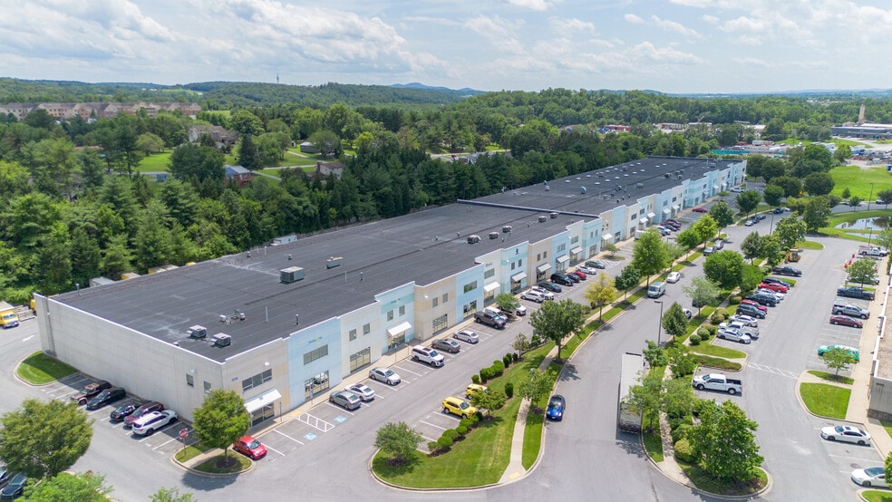 1539 Tilco Dr, Frederick, MD for sale - Building Photo - Image 2 of 25