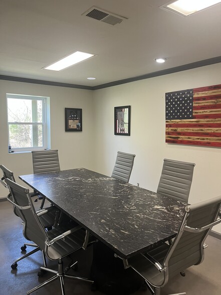 740 Volare Dr, Birmingham, AL for lease - Building Photo - Image 3 of 8