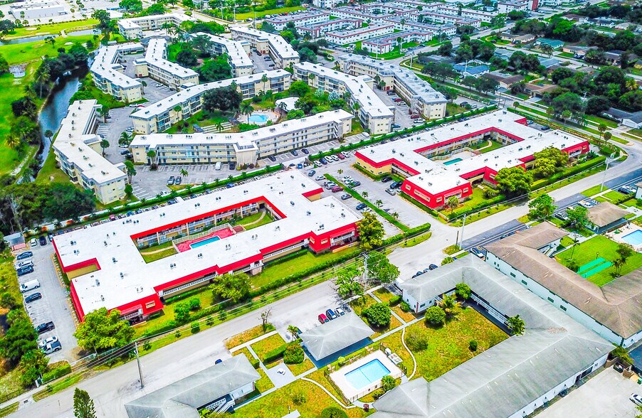 1620-1700 NW 46th Ave, Lauderhill, FL à vendre - Photo du bâtiment - Image 2 de 9