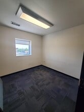 574 Santa Fe Dr, Denver, CO for lease Interior Photo- Image 2 of 9