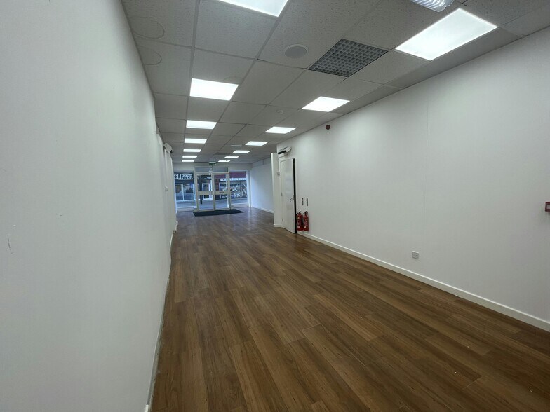 16-18 Middle St, Consett à louer - Photo du bâtiment - Image 3 de 3