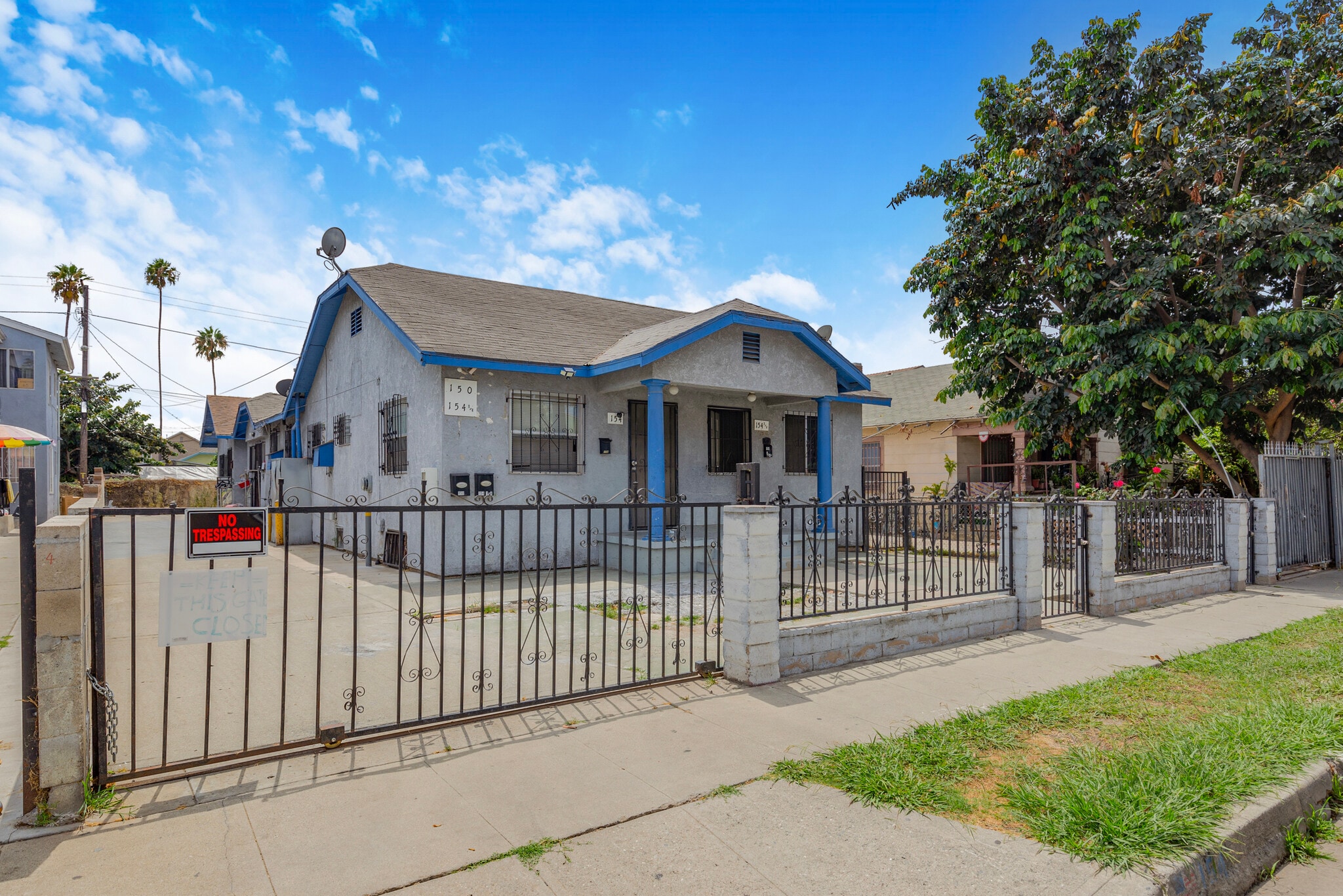 150 W 76th St, Los Angeles, CA for sale Building Photo- Image 1 of 7